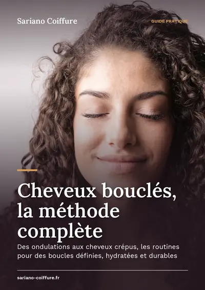Couverture de l'ebook Cheveux bouclés, la méthode complète